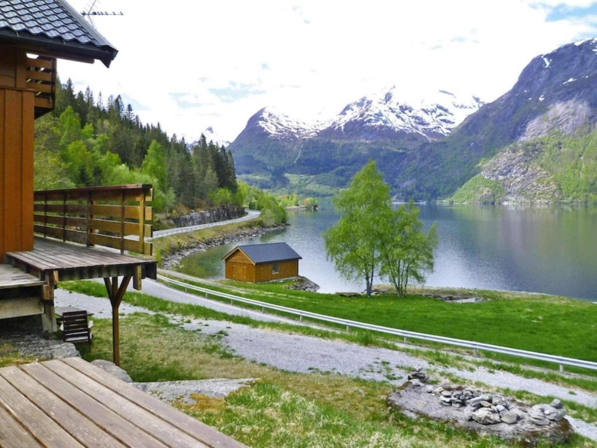 Apartment Stryn Esterno foto